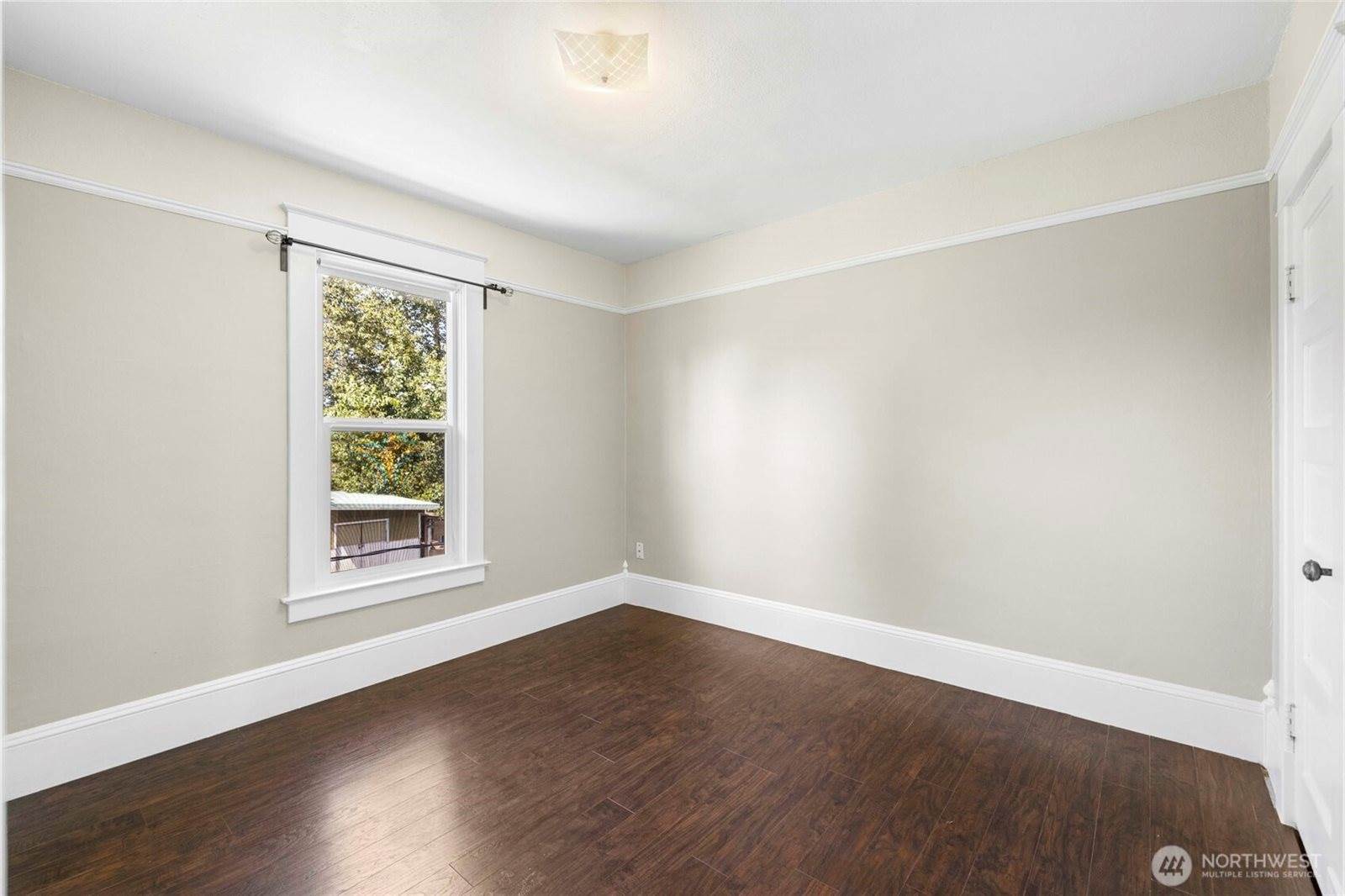 24499 East State Street, Sedro Woolley, WA 98284