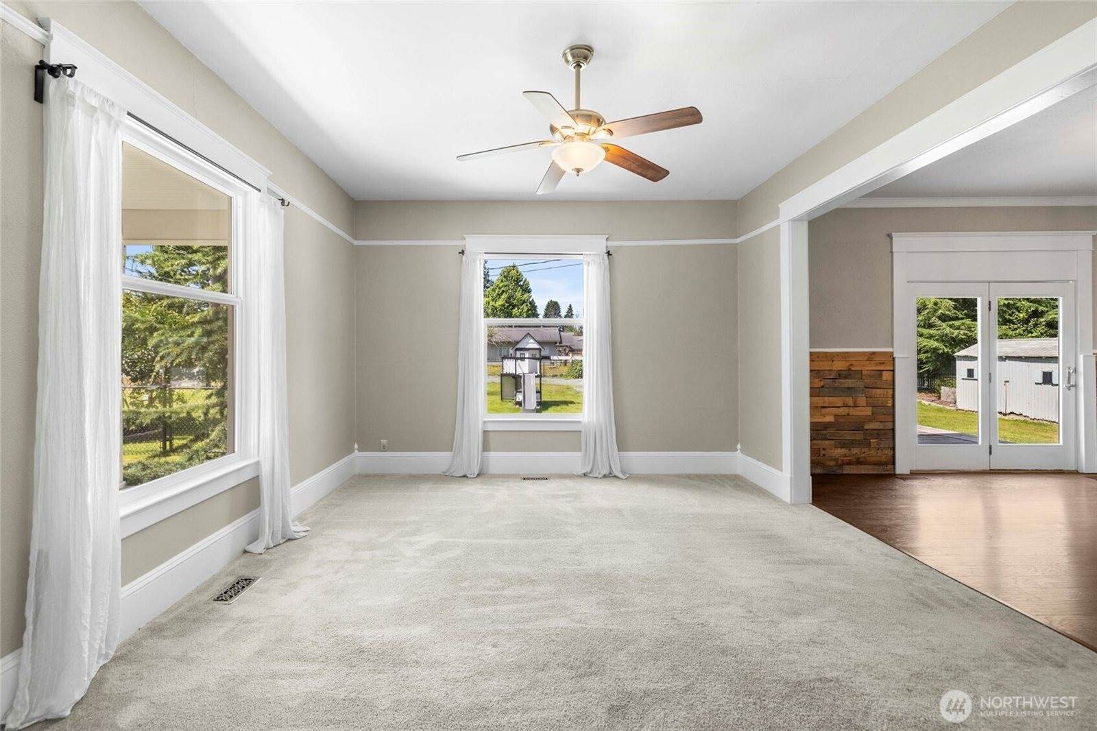 24499 East State Street, Sedro Woolley, WA 98284