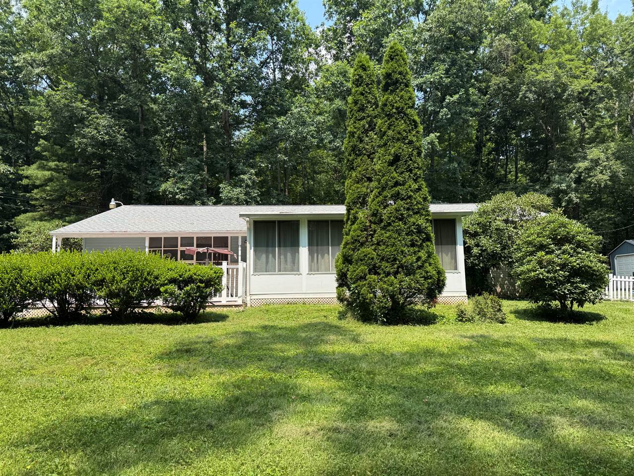 68 Pine Grove Road, Newport, PA 17074