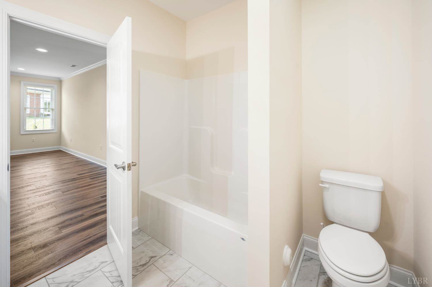 155 Villa Oak Circle, Bedford, VA 24523