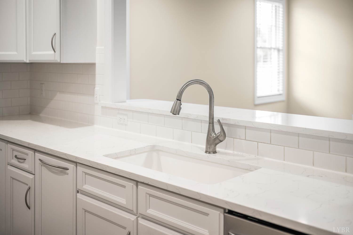 155 Villa Oak Circle, Bedford, VA 24523