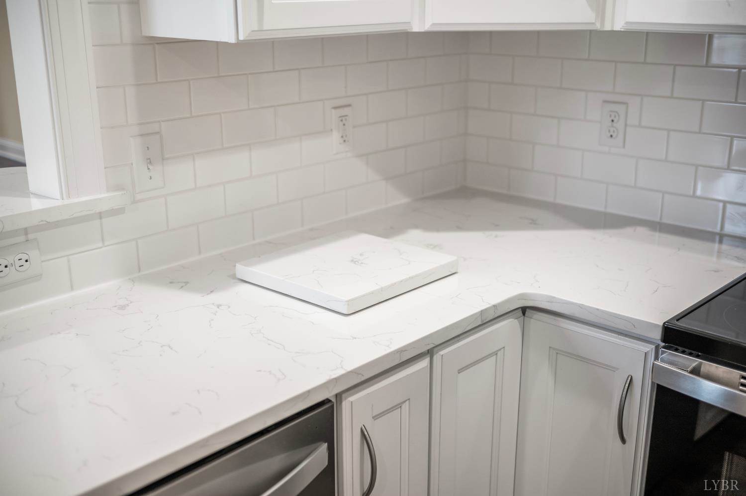 155 Villa Oak Circle, Bedford, VA 24523