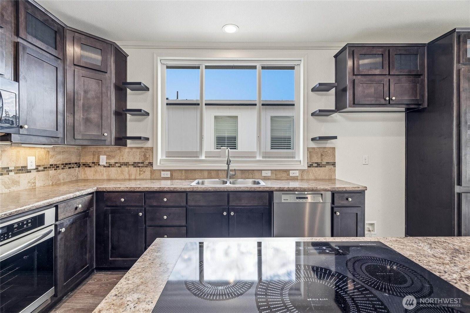 6350 Portay Way, Ferndale, WA 98248