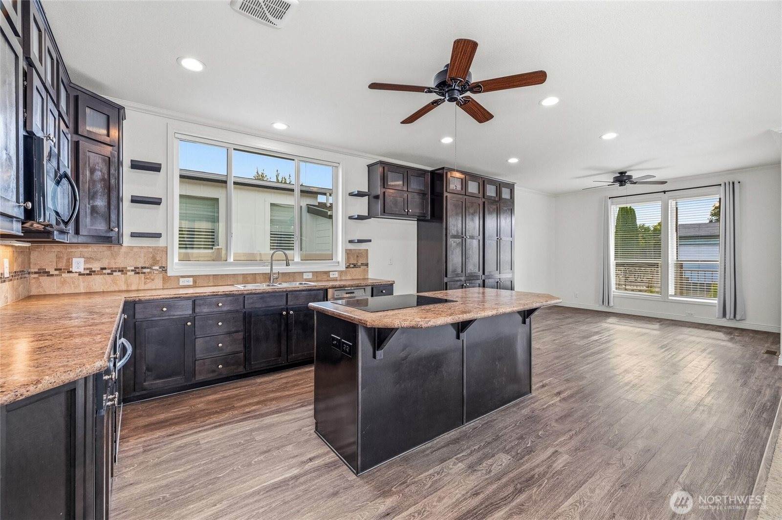 6350 Portay Way, Ferndale, WA 98248