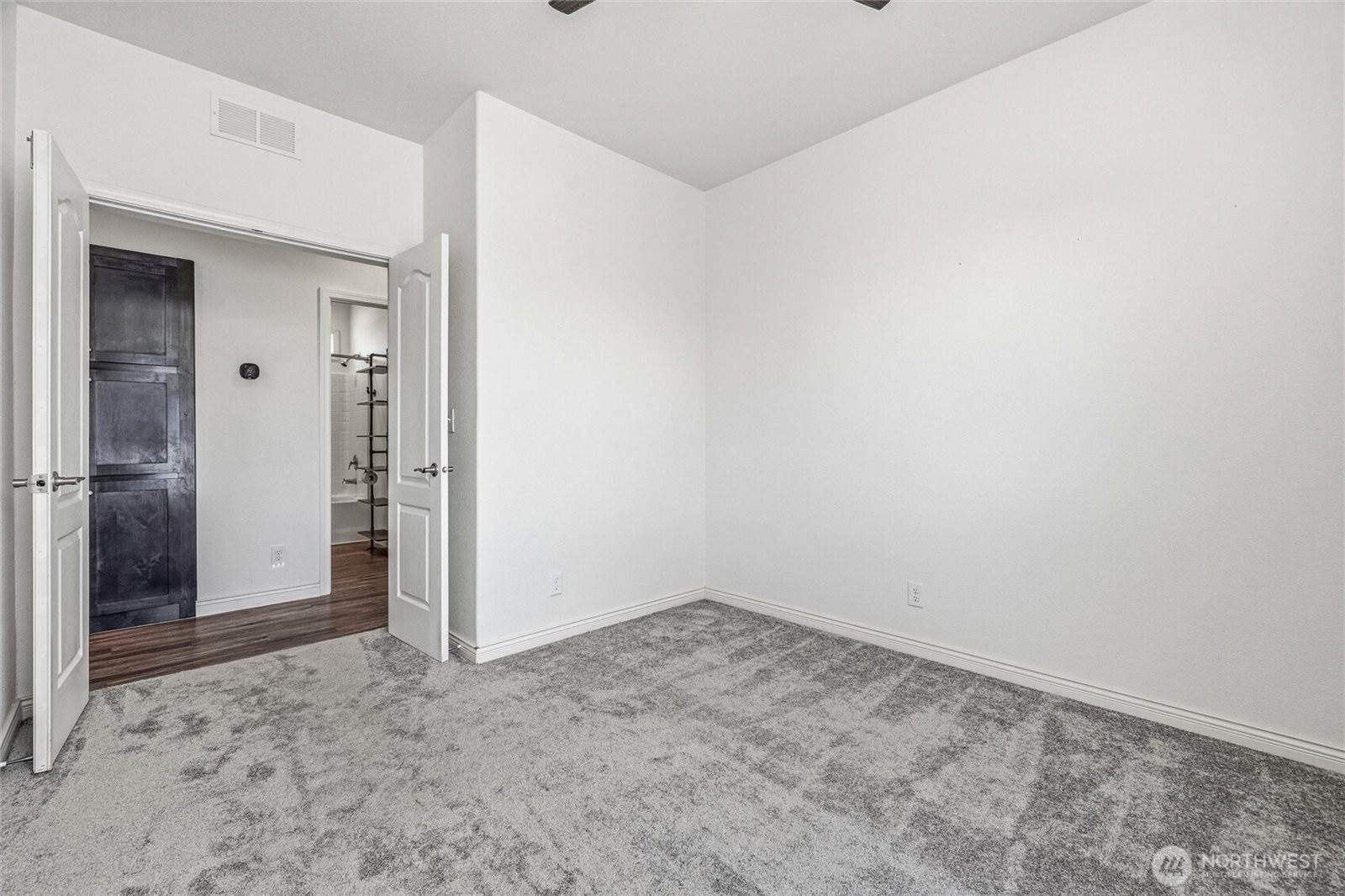 6350 Portay Way, Ferndale, WA 98248