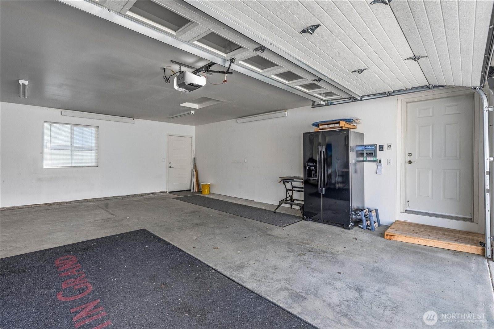 6350 Portay Way, Ferndale, WA 98248