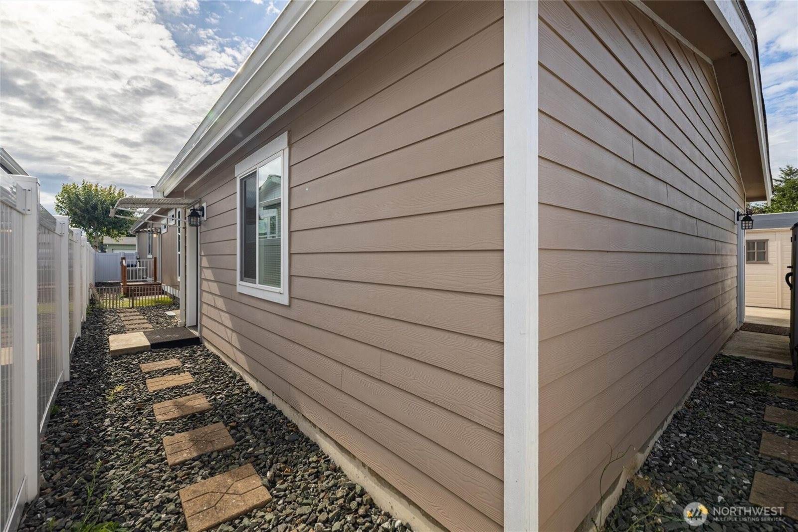6350 Portay Way, Ferndale, WA 98248