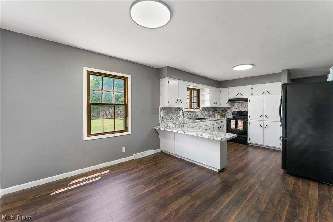 10393 Rapp Road, New Middletown, OH 44442