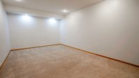 240 Canterbury Circle, Council Bluffs, IA 51503