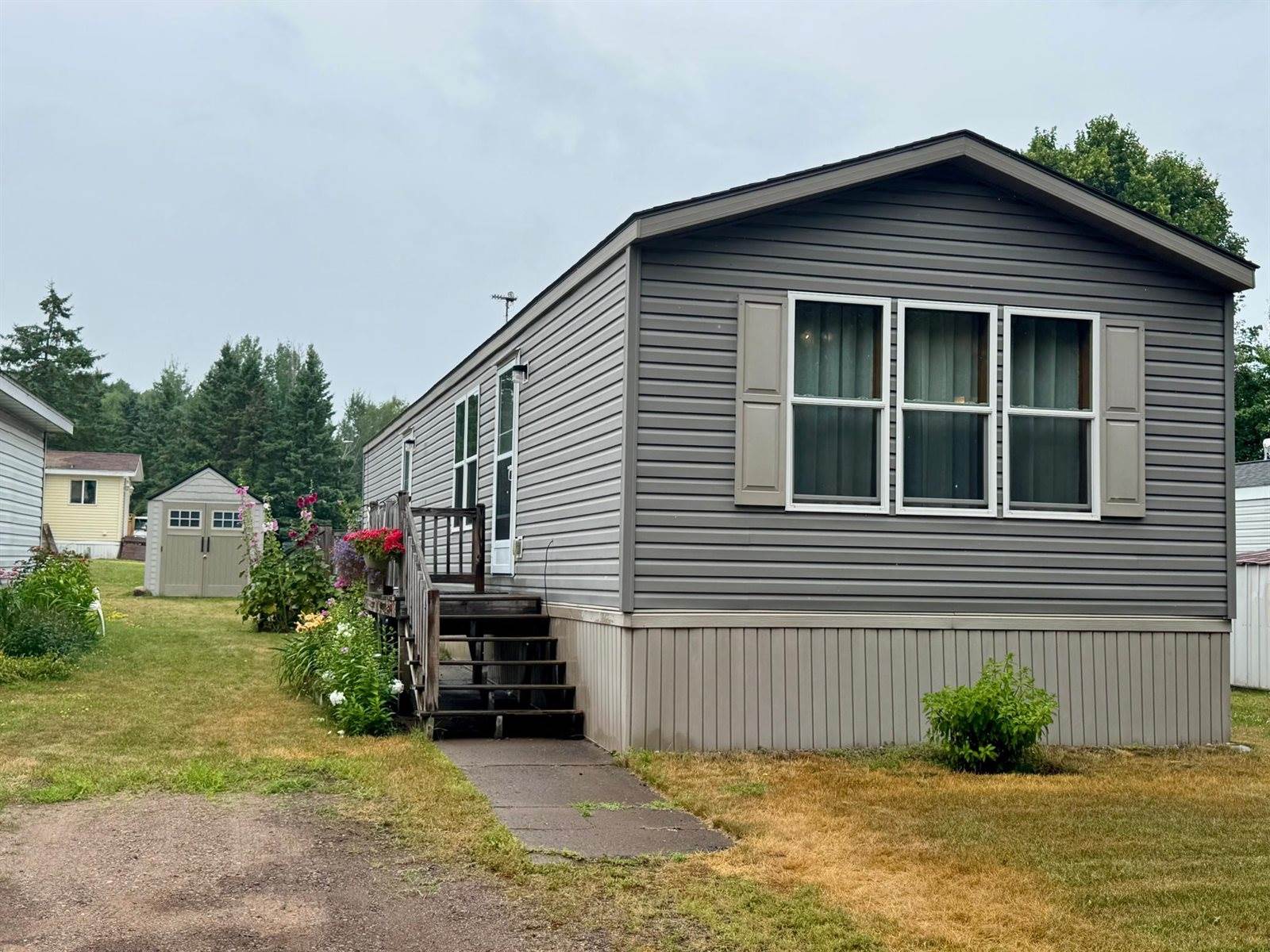 27 Hillside Terrace, Moose Lake, MN 55767