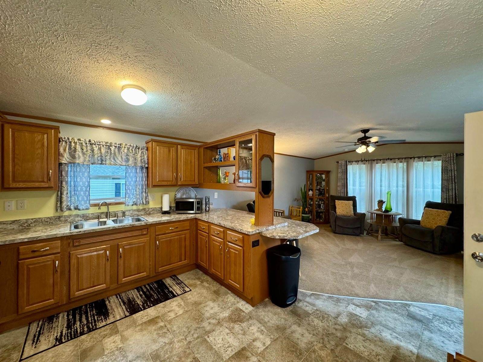 27 Hillside Terrace, Moose Lake, MN 55767