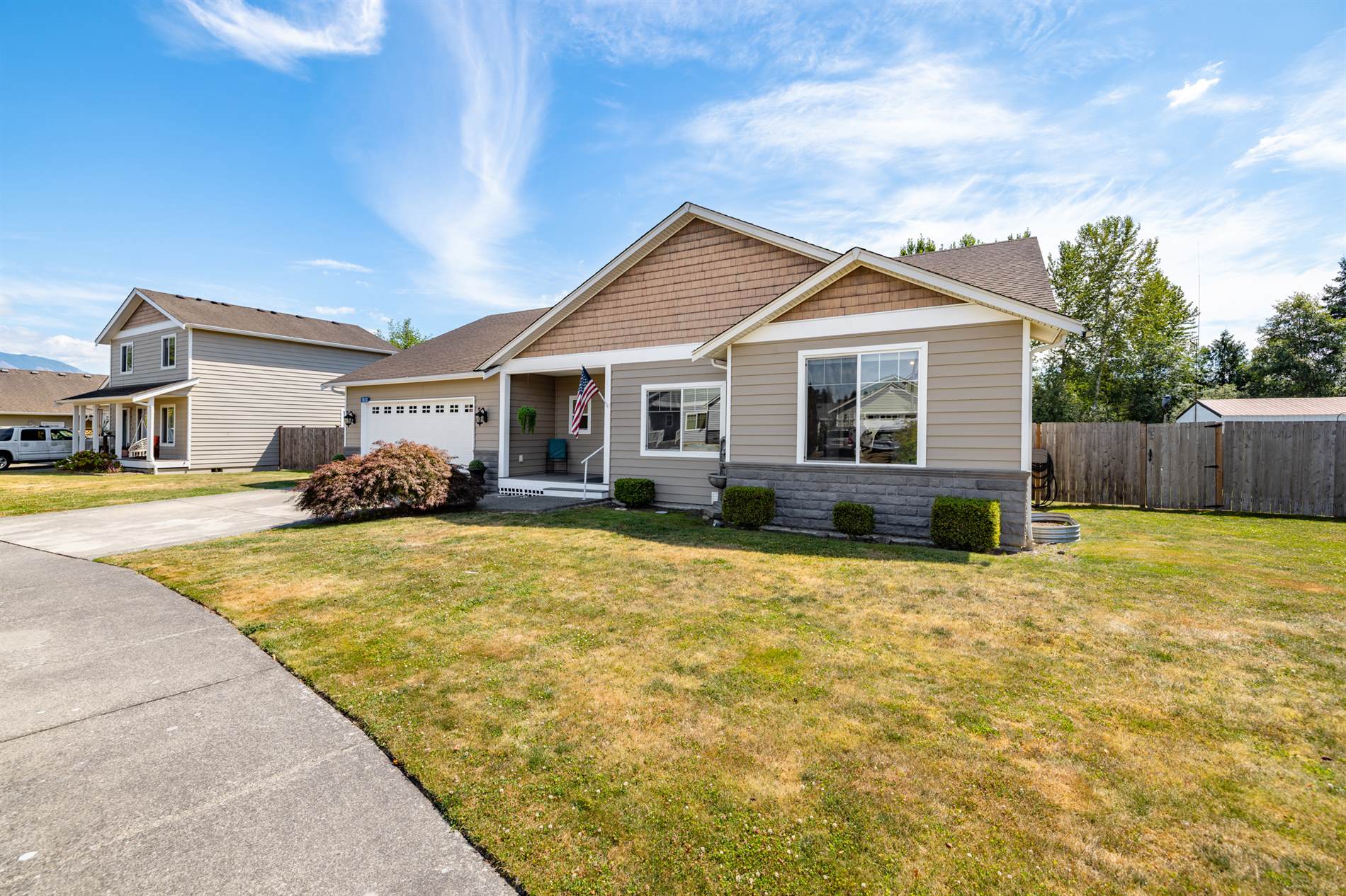 1810 Tundra Loop, Mount Vernon, WA 98273