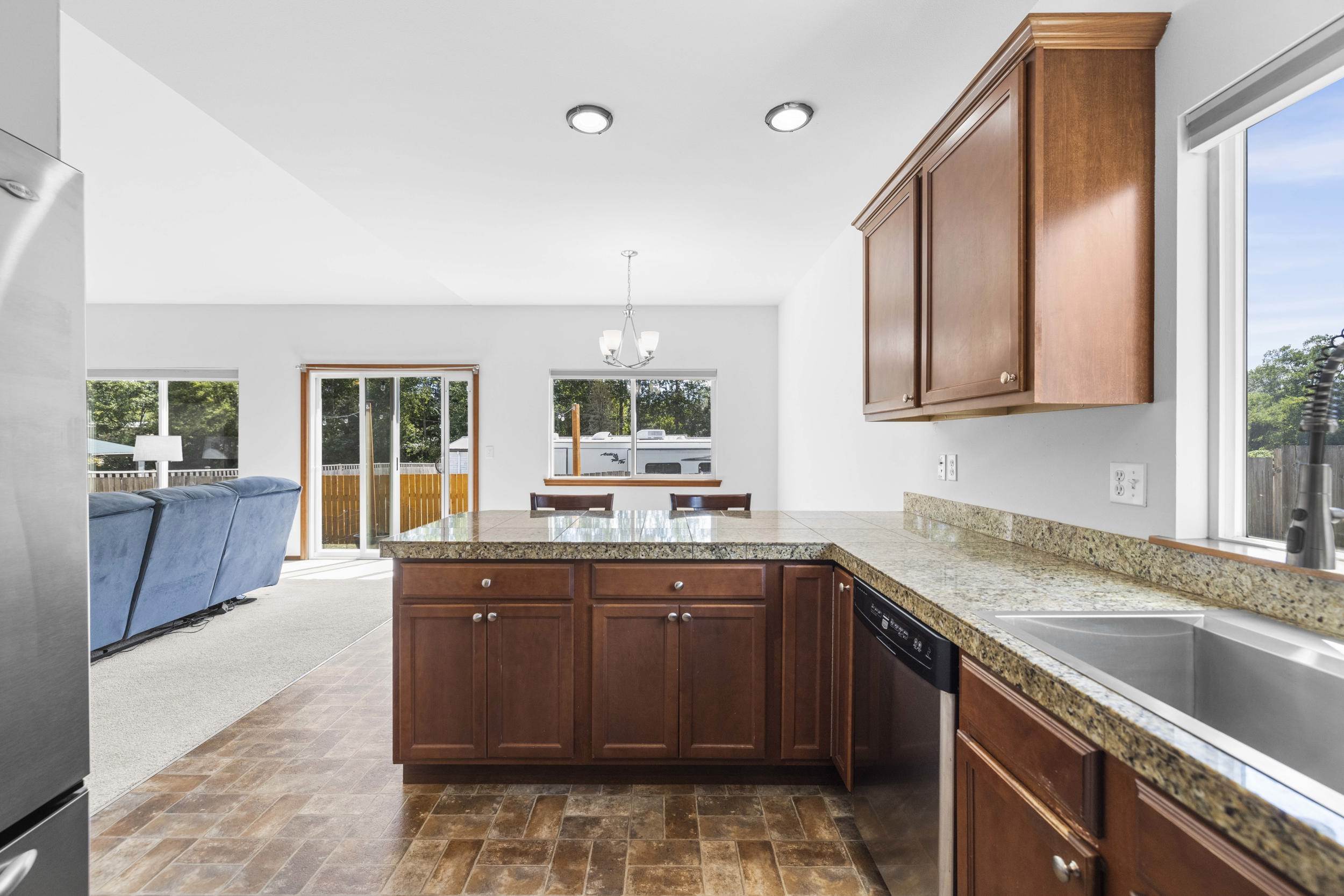 1810 Tundra Loop, Mount Vernon, WA 98273