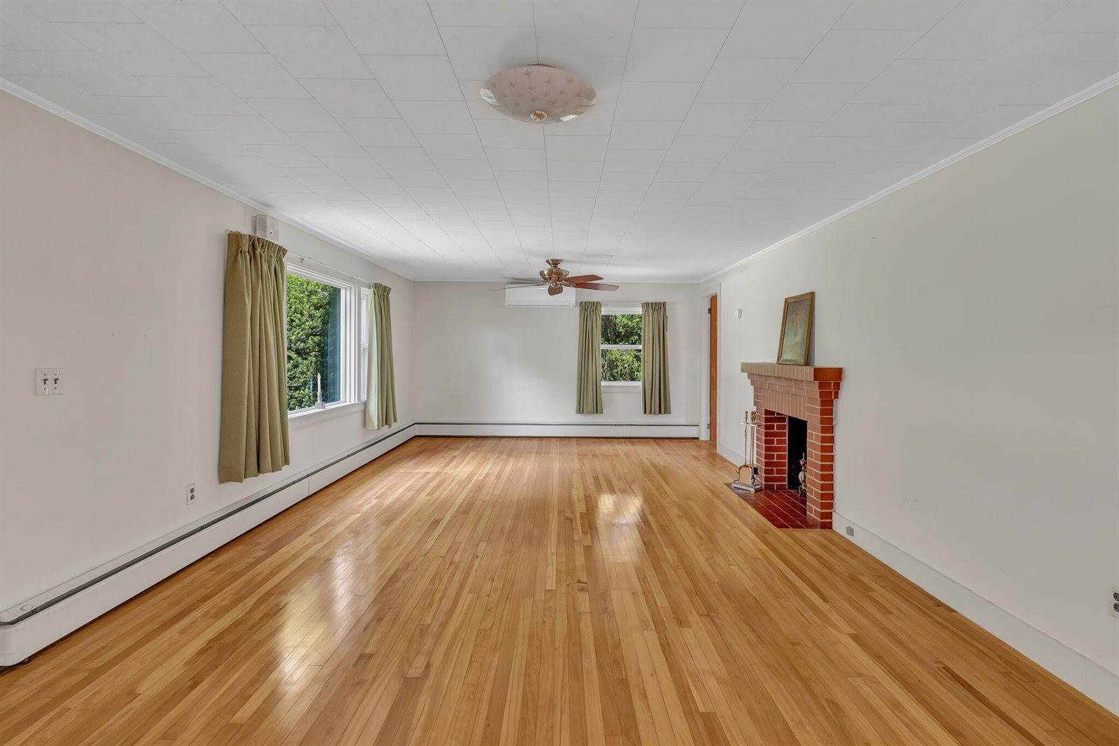 2639 Union Street, Hermon, ME 04401