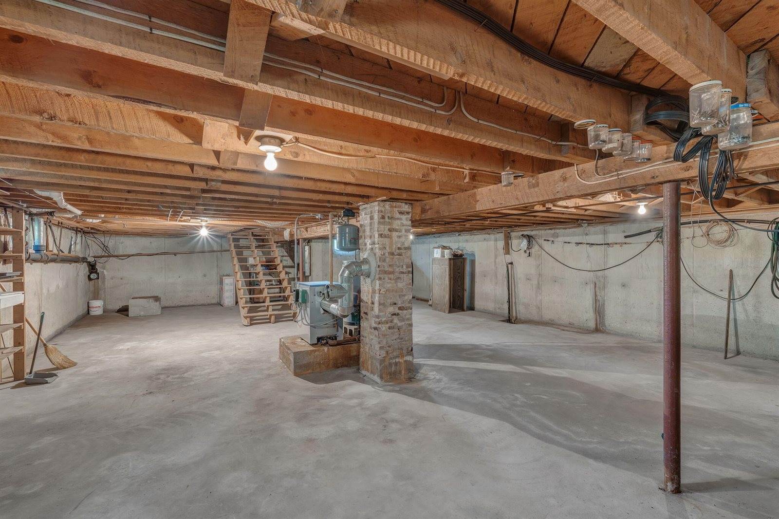 2639 Union Street, Hermon, ME 04401