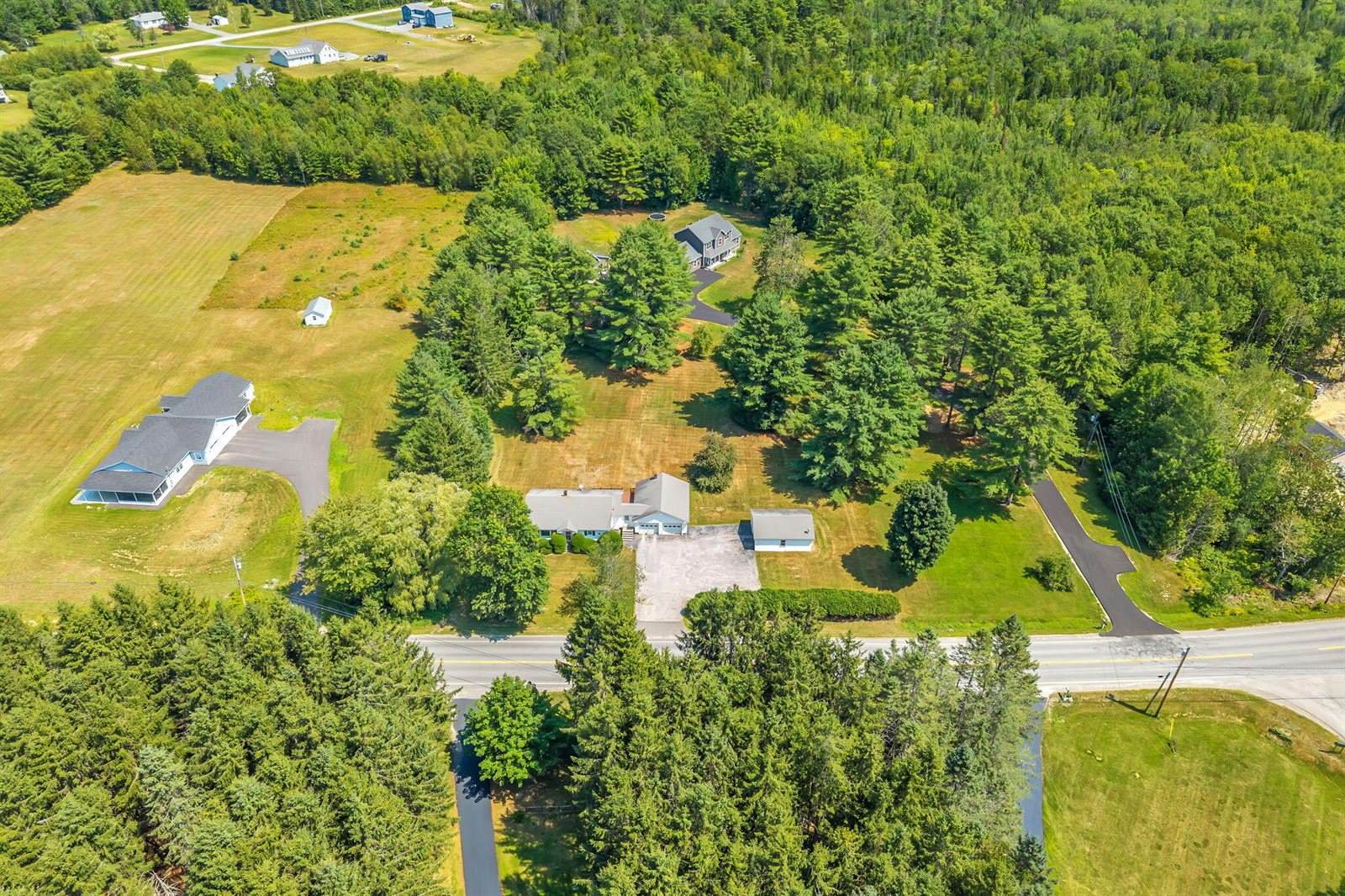 2639 Union Street, Hermon, ME 04401