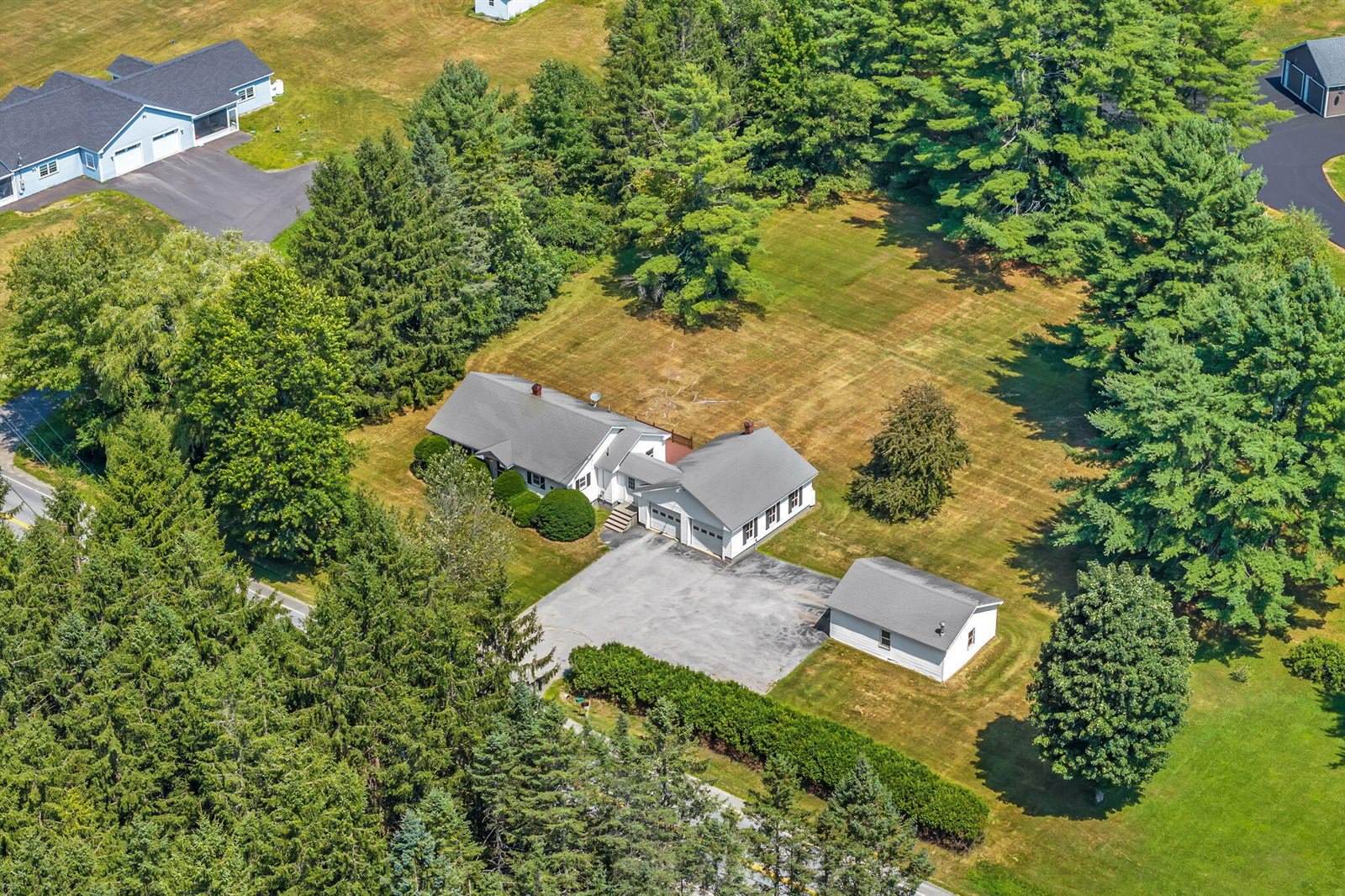 2639 Union Street, Hermon, ME 04401