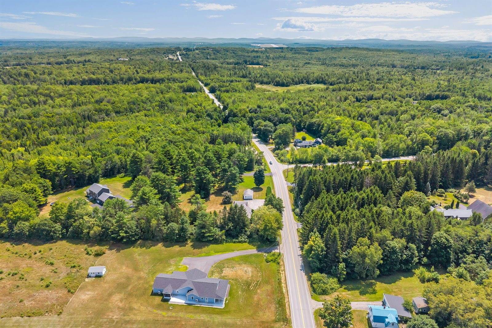 2639 Union Street, Hermon, ME 04401