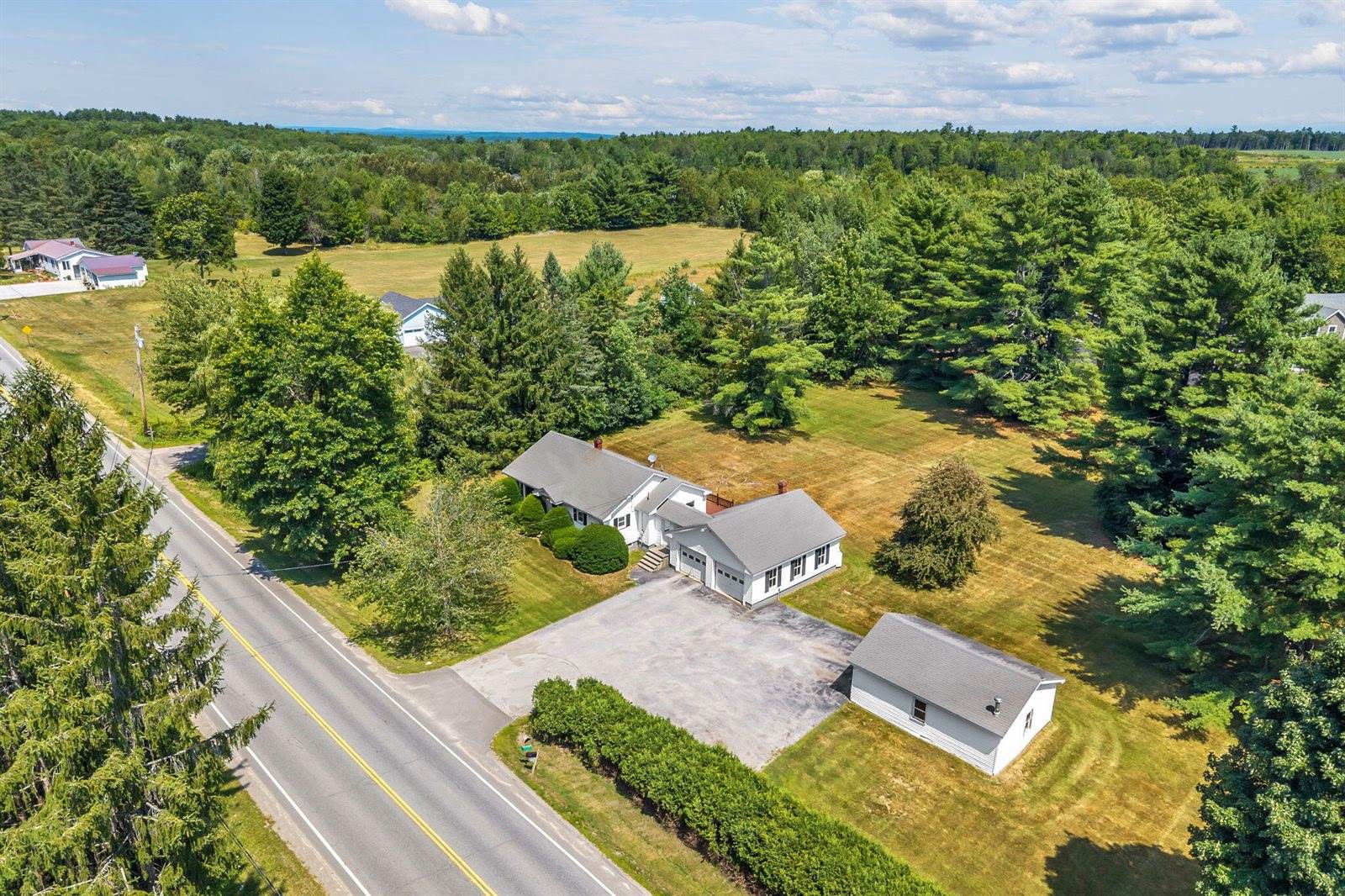 2639 Union Street, Hermon, ME 04401