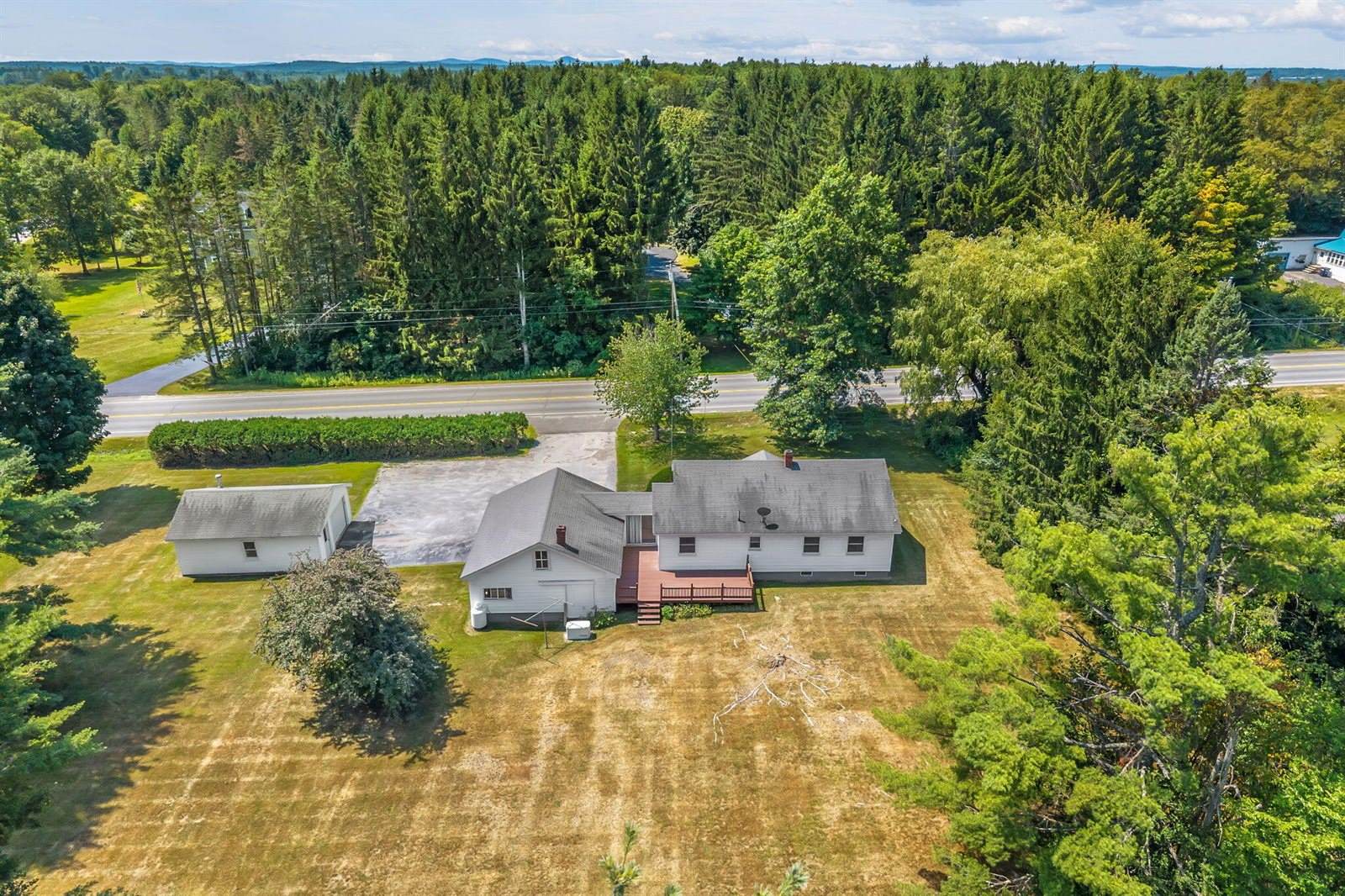 2639 Union Street, Hermon, ME 04401