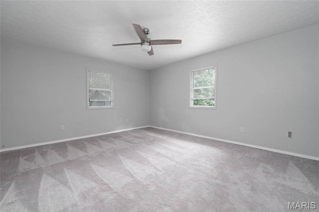14423 Tailor Road, Saint Robert, MO 65584