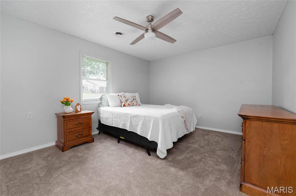 14423 Tailor Road, Saint Robert, MO 65584