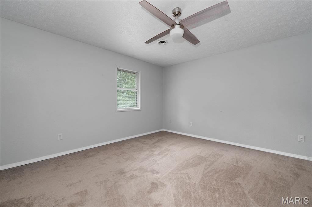 14423 Tailor Road, Saint Robert, MO 65584