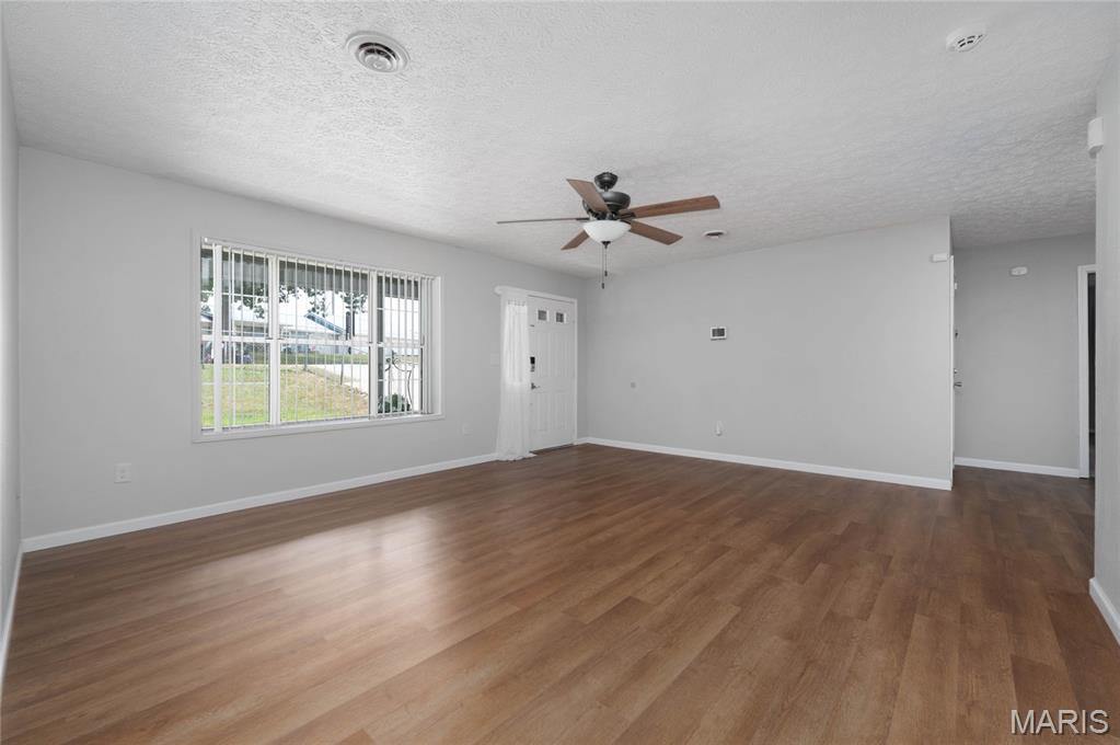 14423 Tailor Road, Saint Robert, MO 65584