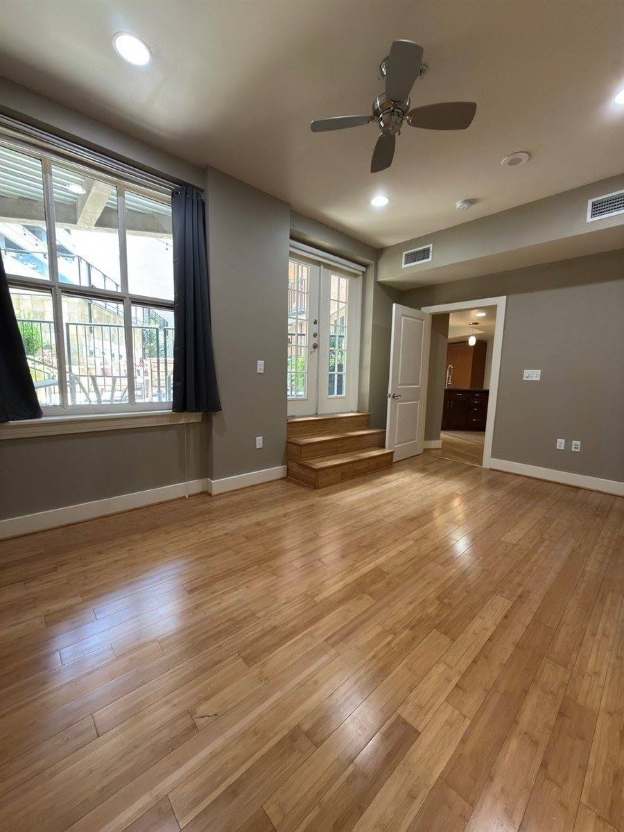 411 West 7th Street, Fort Worth, TX 76102