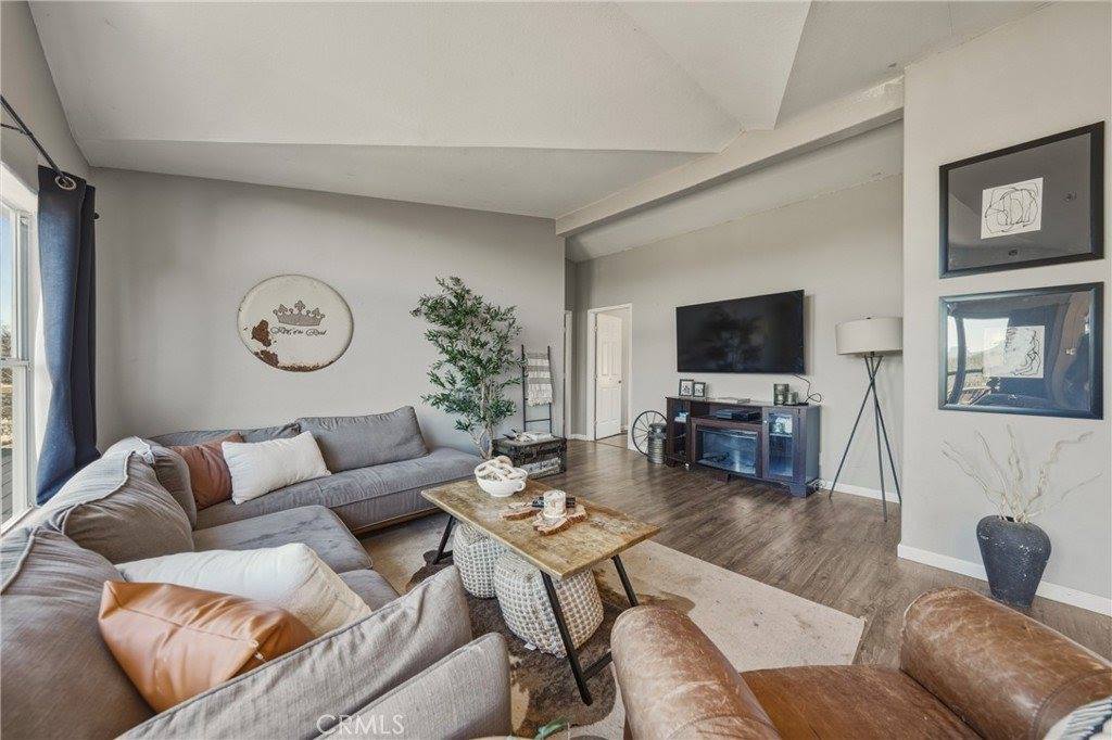 20766 Yankee Valley, Hidden Valley Lake, CA 95467