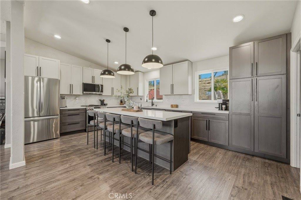 20766 Yankee Valley, Hidden Valley Lake, CA 95467