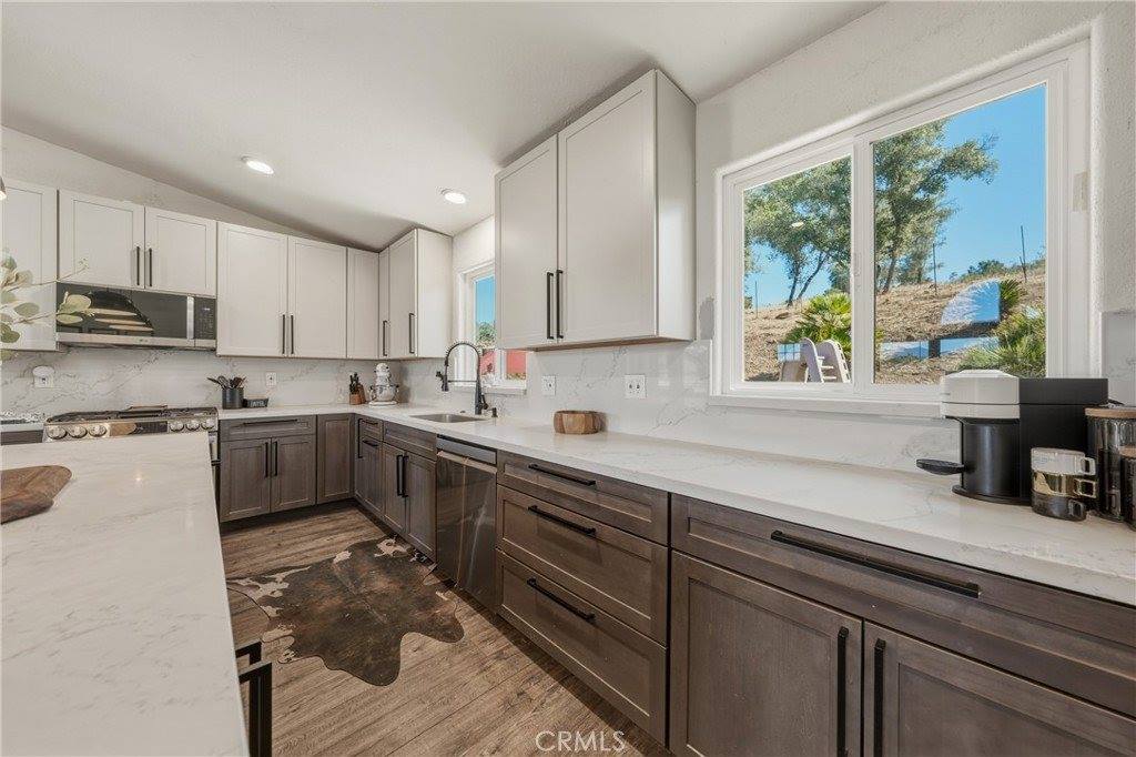 20766 Yankee Valley, Hidden Valley Lake, CA 95467