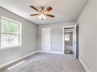 5704 Earl Drive, Shawnee, OK 74804