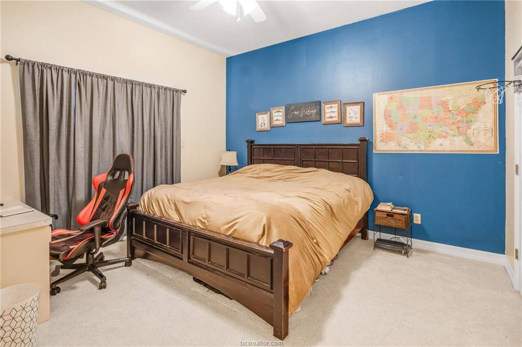 8307 Shadow Oaks, College Station, TX 77845