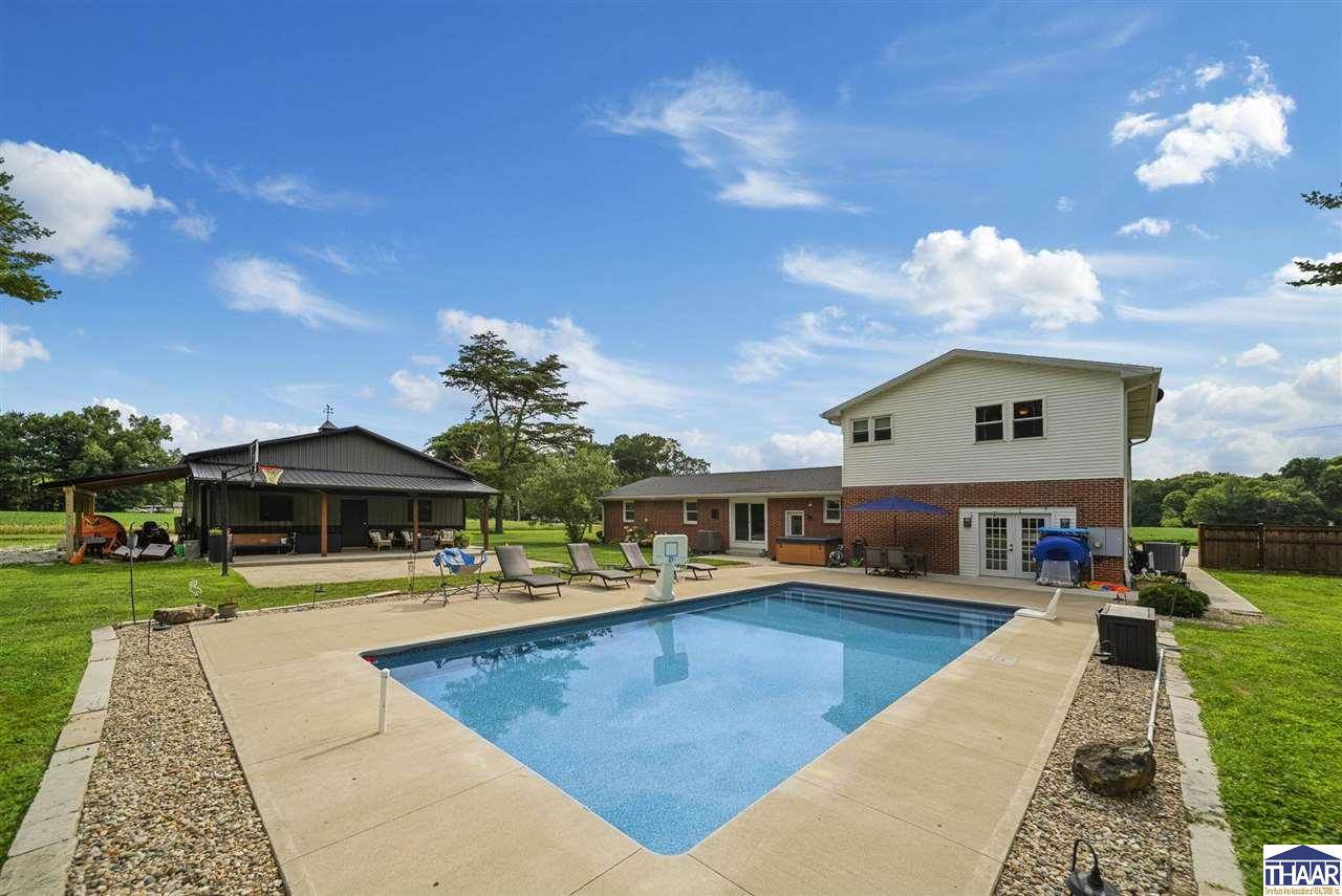 5025 North Miami Gardens, Brazil, IN 47834