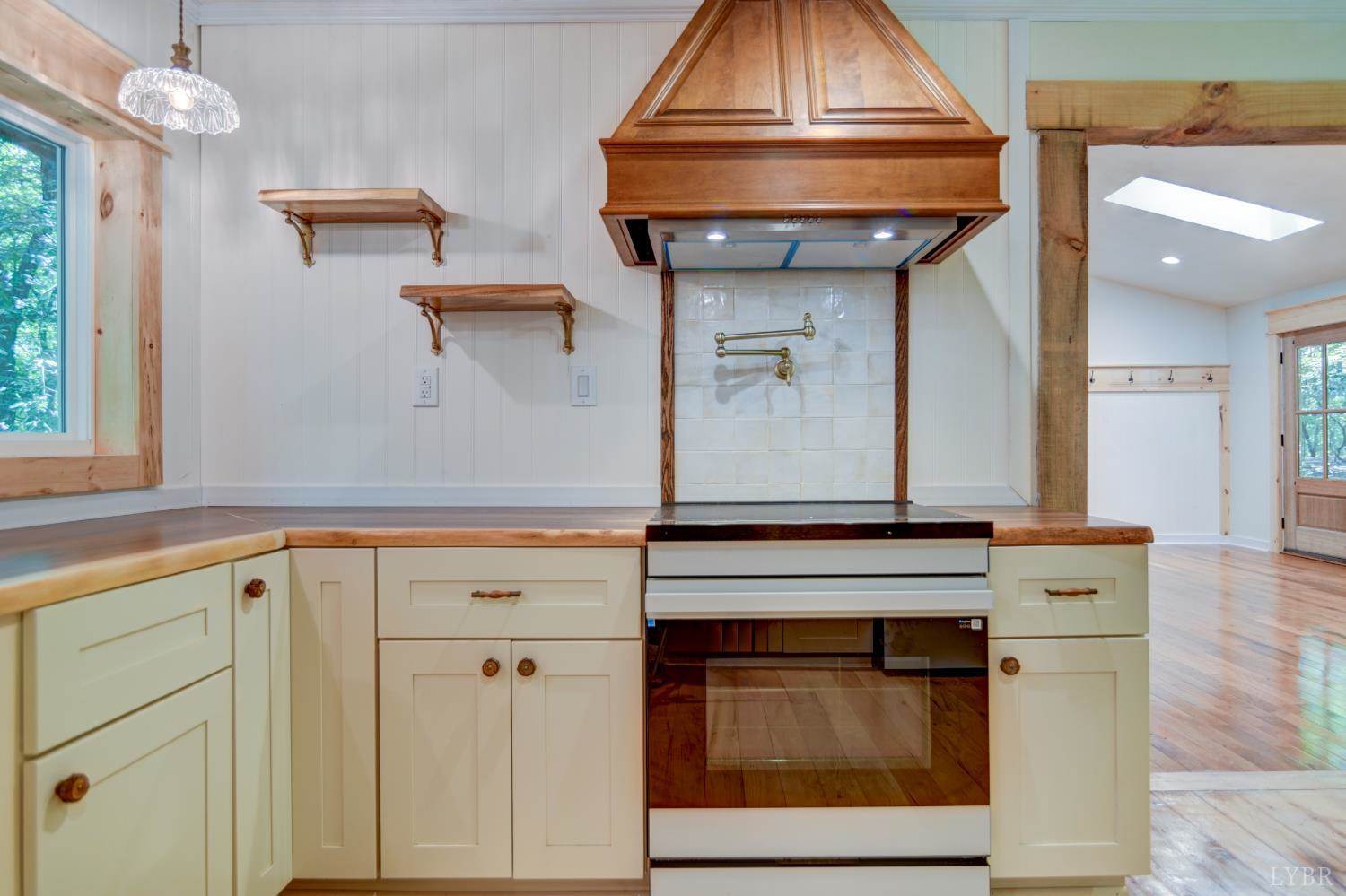 5154 Truman Hill Road, Hardy, VA 24101
