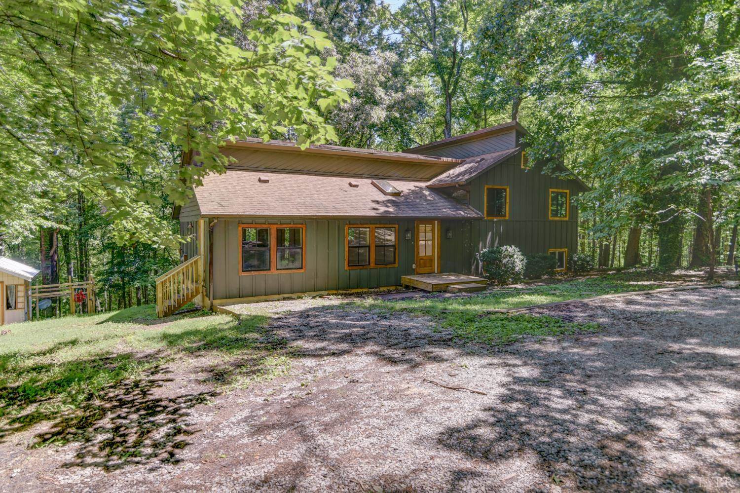 5154 Truman Hill Road, Hardy, VA 24101