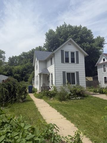 1312 Esplanade Ave, Davenport, IA 52803