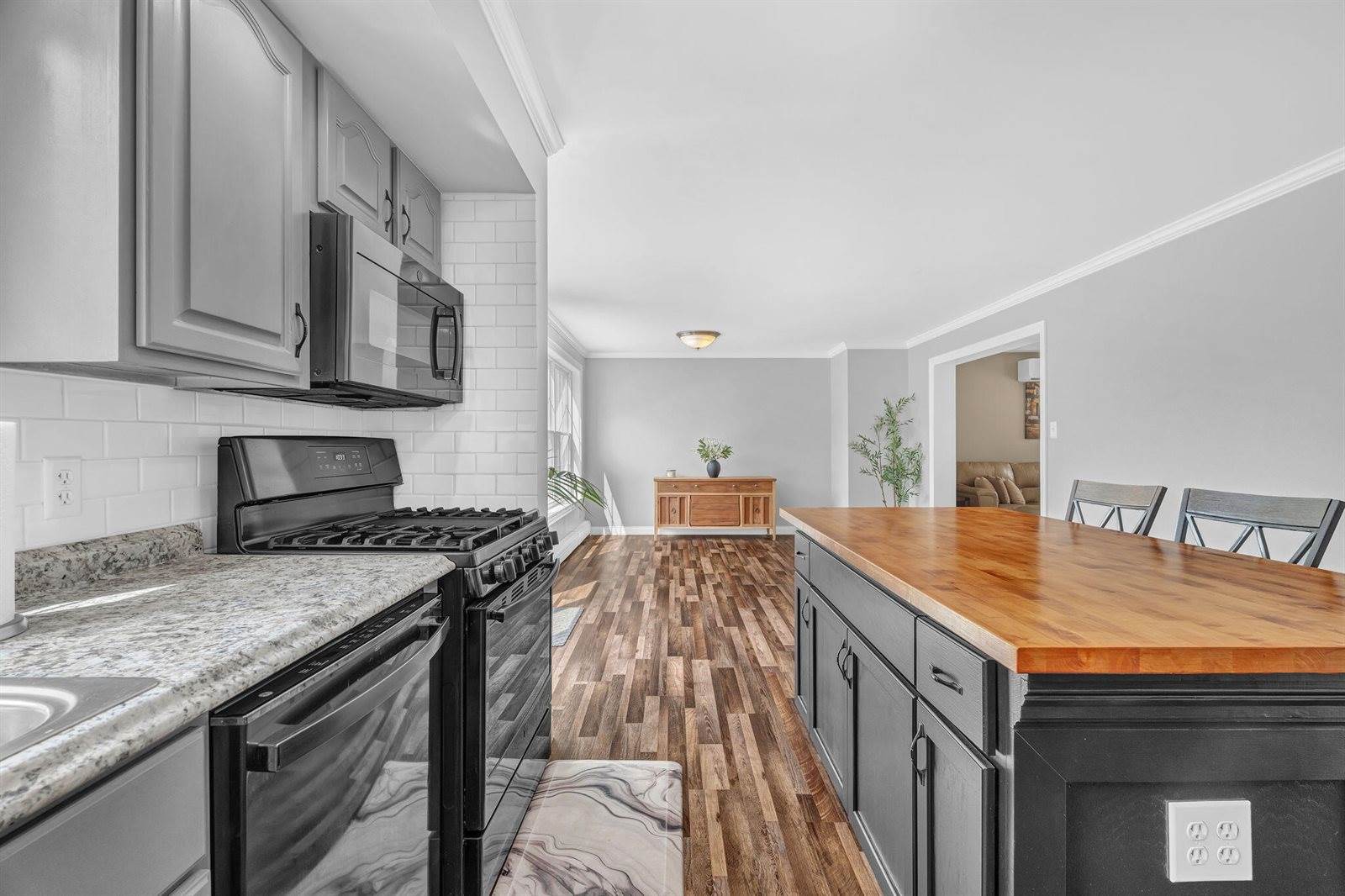 173 Stoney Ridge Road, Eddington, ME 04428