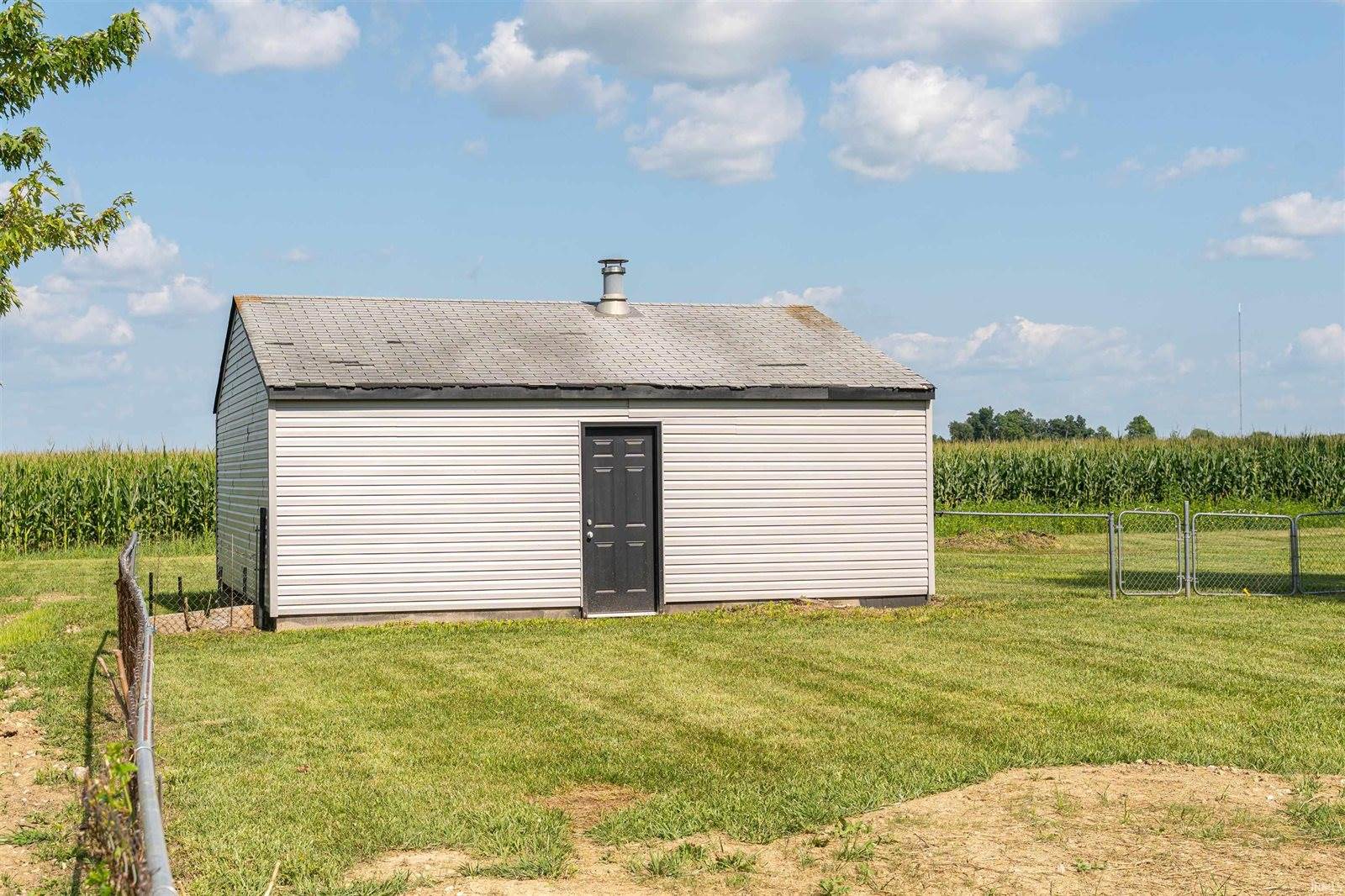 9290 South County Road 200 W, Muncie, IN 47302