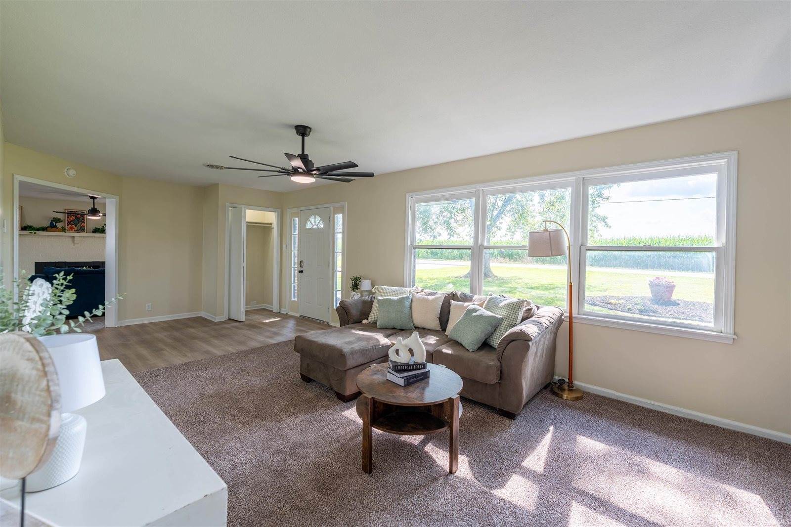 9290 South County Road 200 W, Muncie, IN 47302