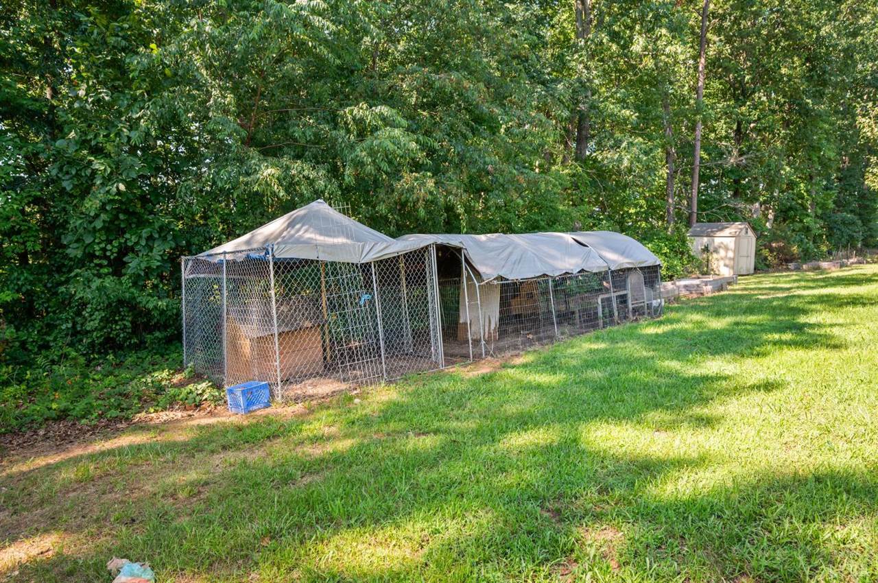 4196 Covered Bridge Rd, Gladys, VA 24554