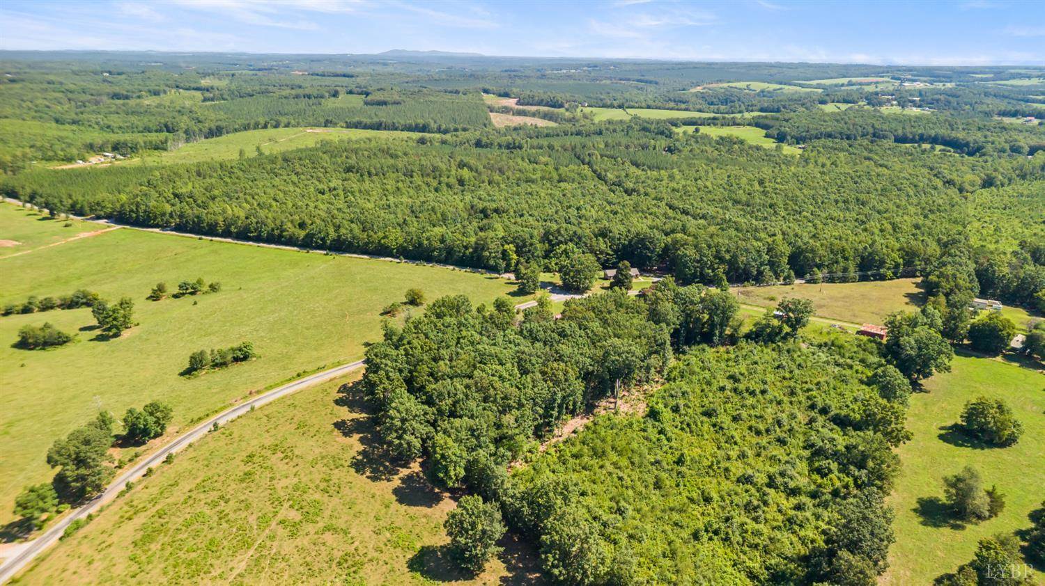 4196 Covered Bridge Rd, Gladys, VA 24554