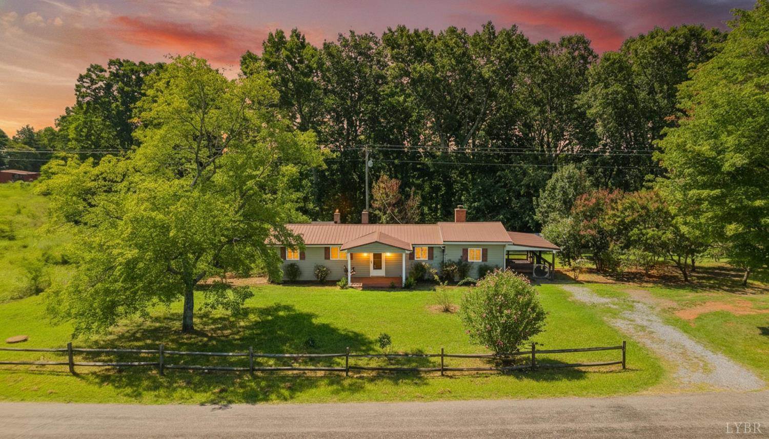 4196 Covered Bridge Rd, Gladys, VA 24554