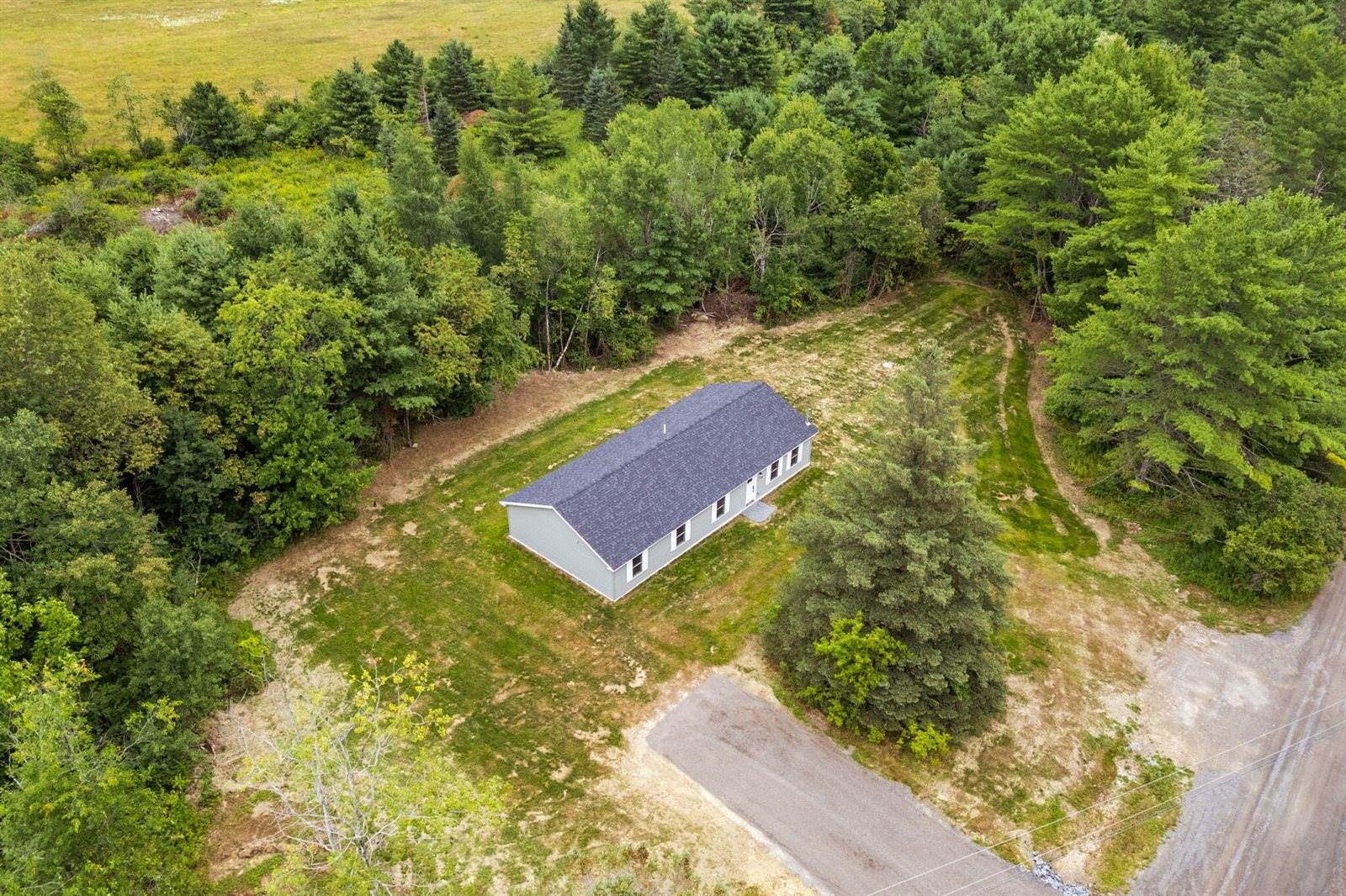 16 Pomroy Lane, Levant, ME 04456