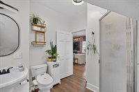 48 6th Street, Bangor, ME 04401