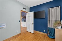48 6th Street, Bangor, ME 04401