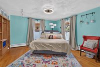 48 6th Street, Bangor, ME 04401
