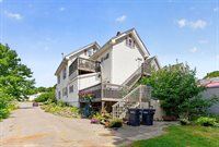 48 6th Street, Bangor, ME 04401