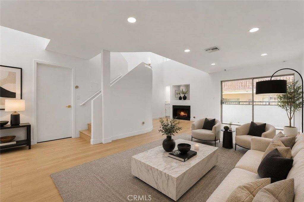 6036 Hazelhurst #C, North Hollywood, CA 91606
